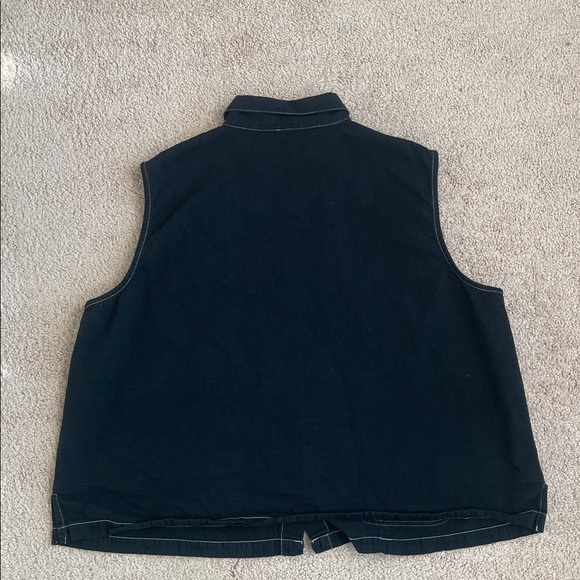 New Look Floral Embroidery Sleeveless Denim Blouse (Size:2X, Color:Black/Multi) - Picture 5 of 5